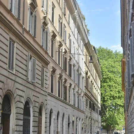 Ripetta Central Suites