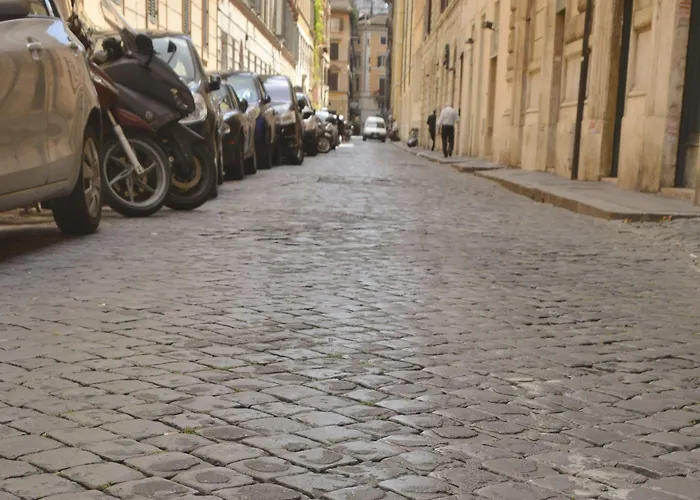 Ripetta Konukevi 4*